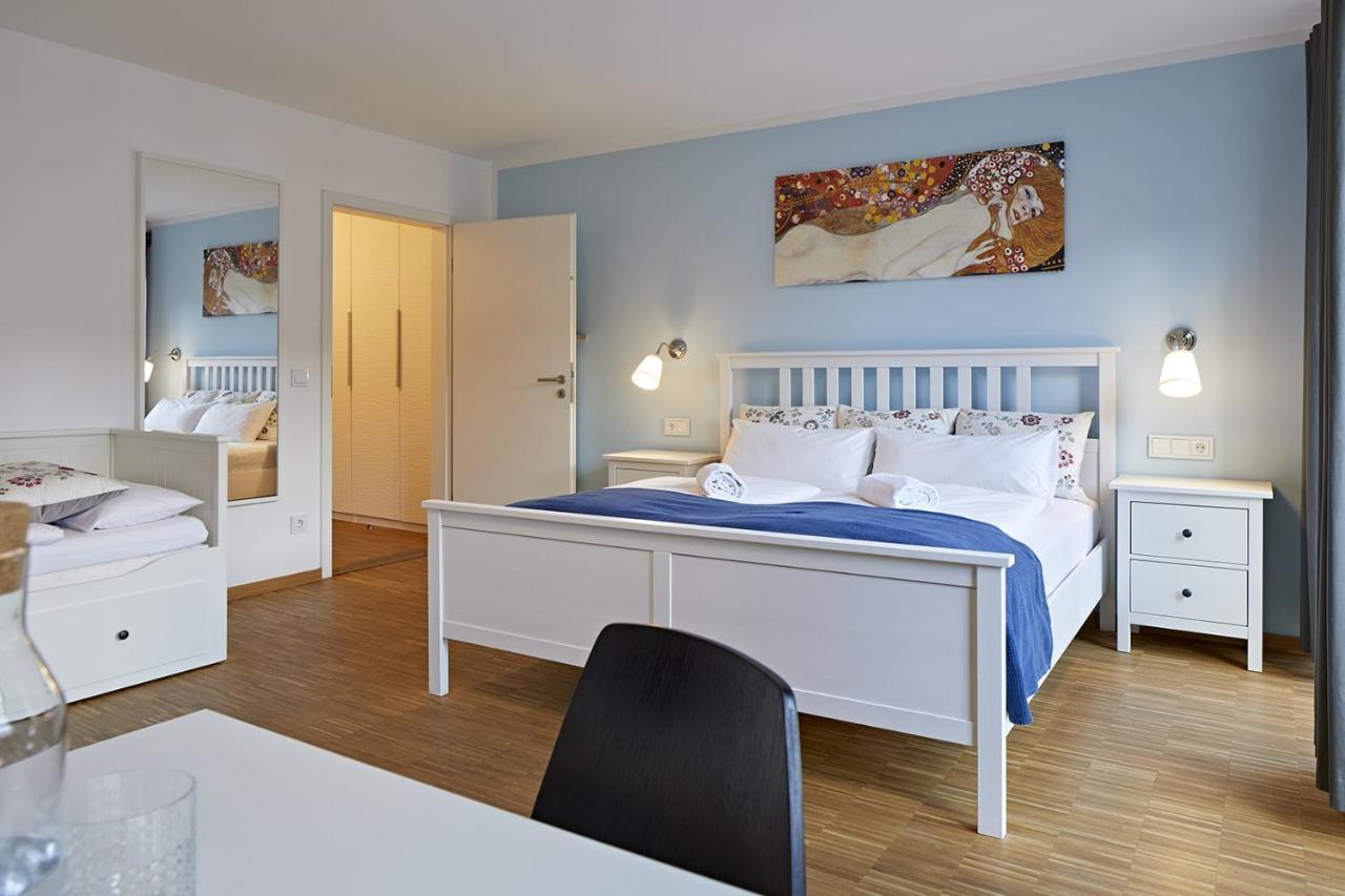 Nonstop Hotel Augsburg - Ubernacht - Hostelhotelhome Exterior foto