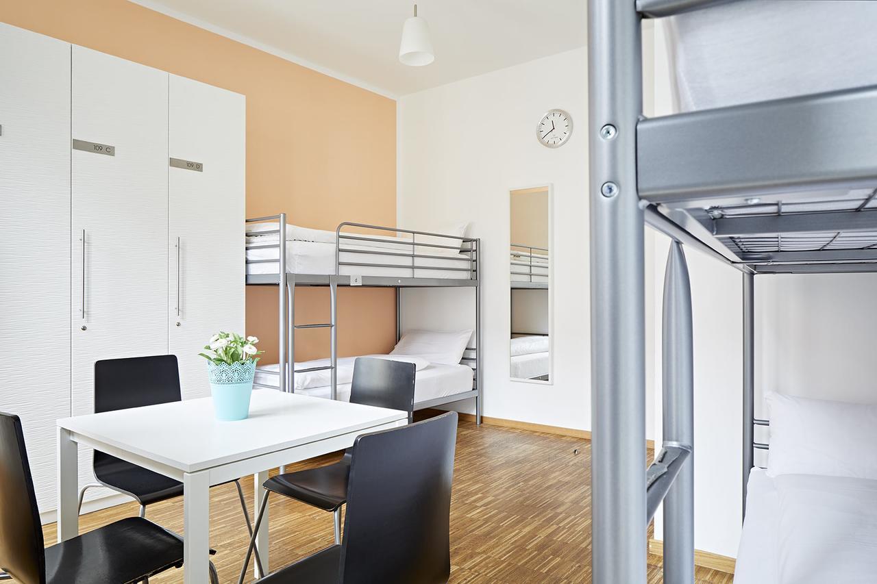 Nonstop Hotel Augsburg - Ubernacht - Hostelhotelhome Exterior foto