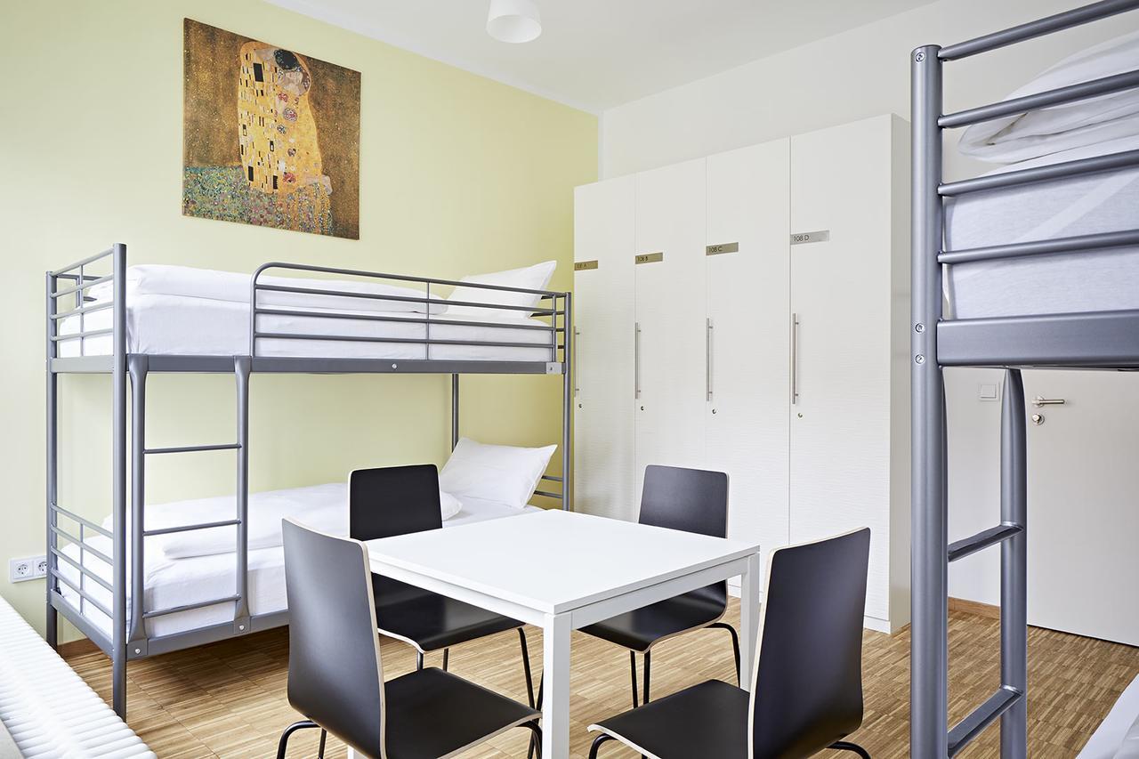 Nonstop Hotel Augsburg - Ubernacht - Hostelhotelhome Exterior foto