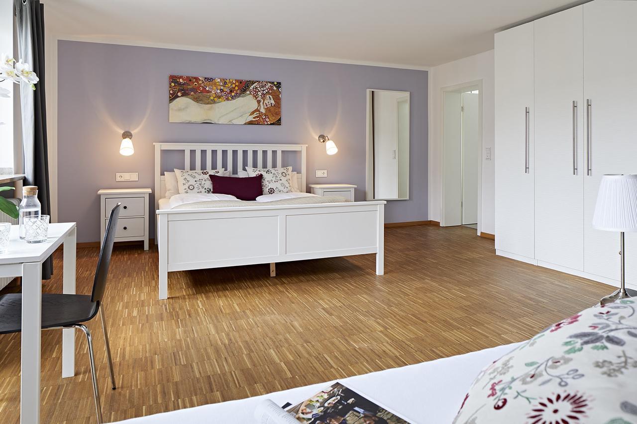 Nonstop Hotel Augsburg - Ubernacht - Hostelhotelhome Exterior foto